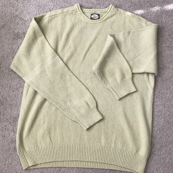 Tommy Bahama sweaters - Picture 1 of 1